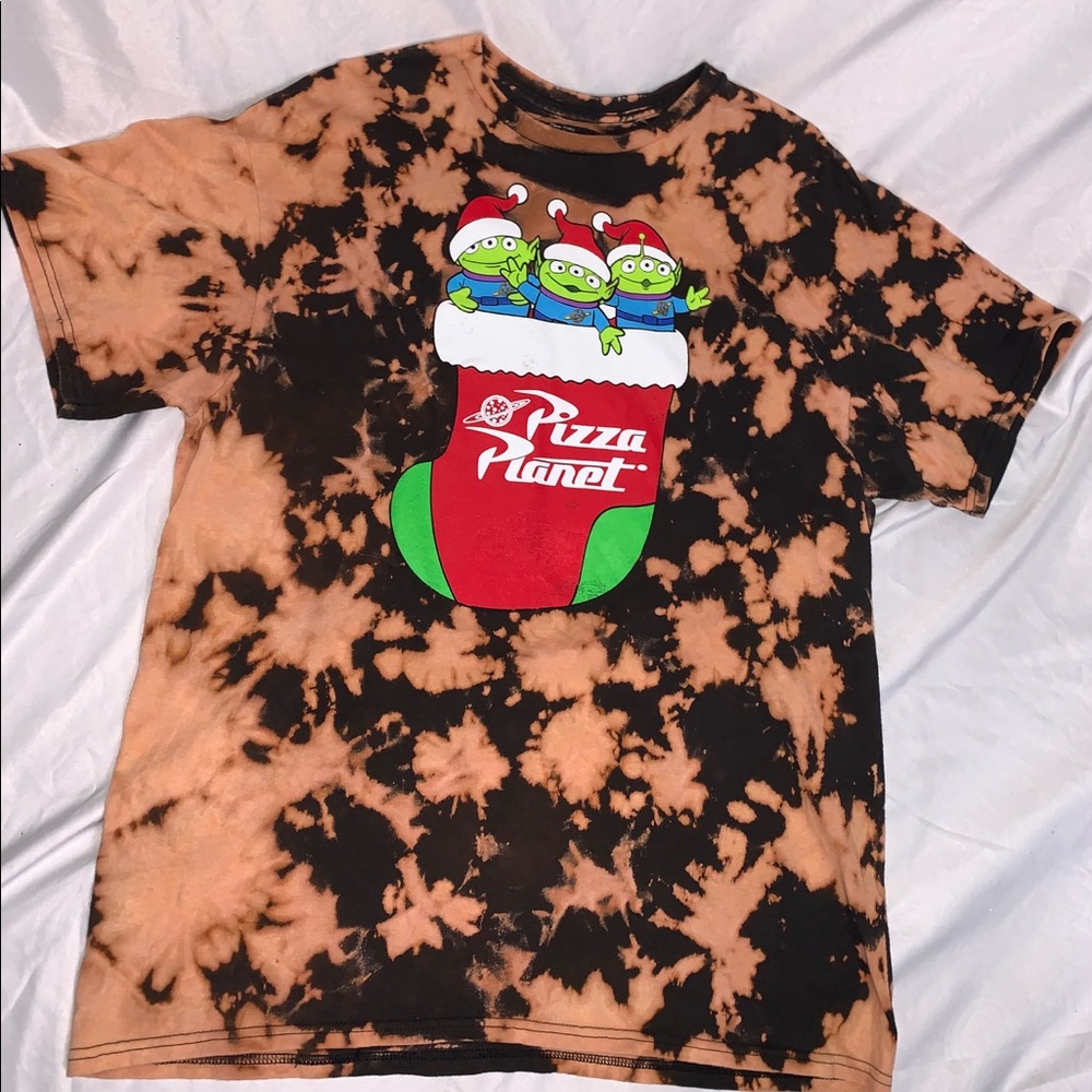 Little green man Disney T-shirt